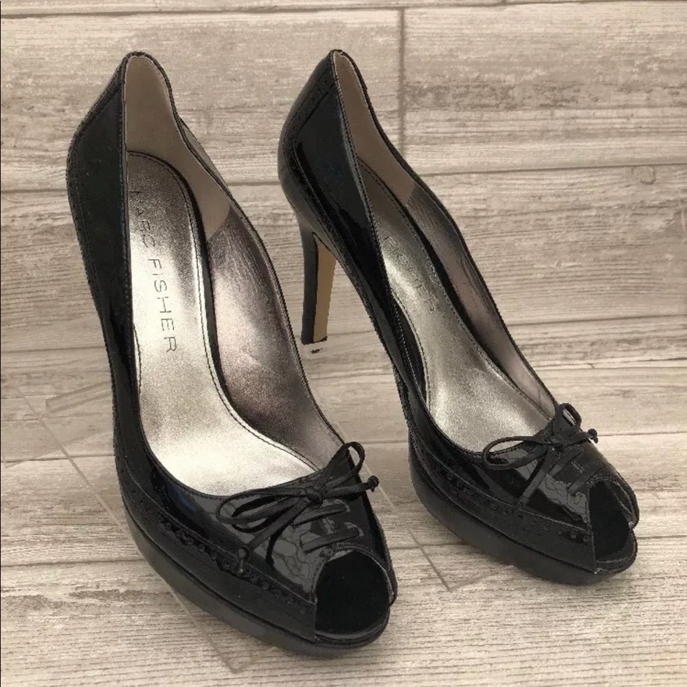 Marc Fisher black patent leather peep toe pumps 8 - Picture 3 of 8